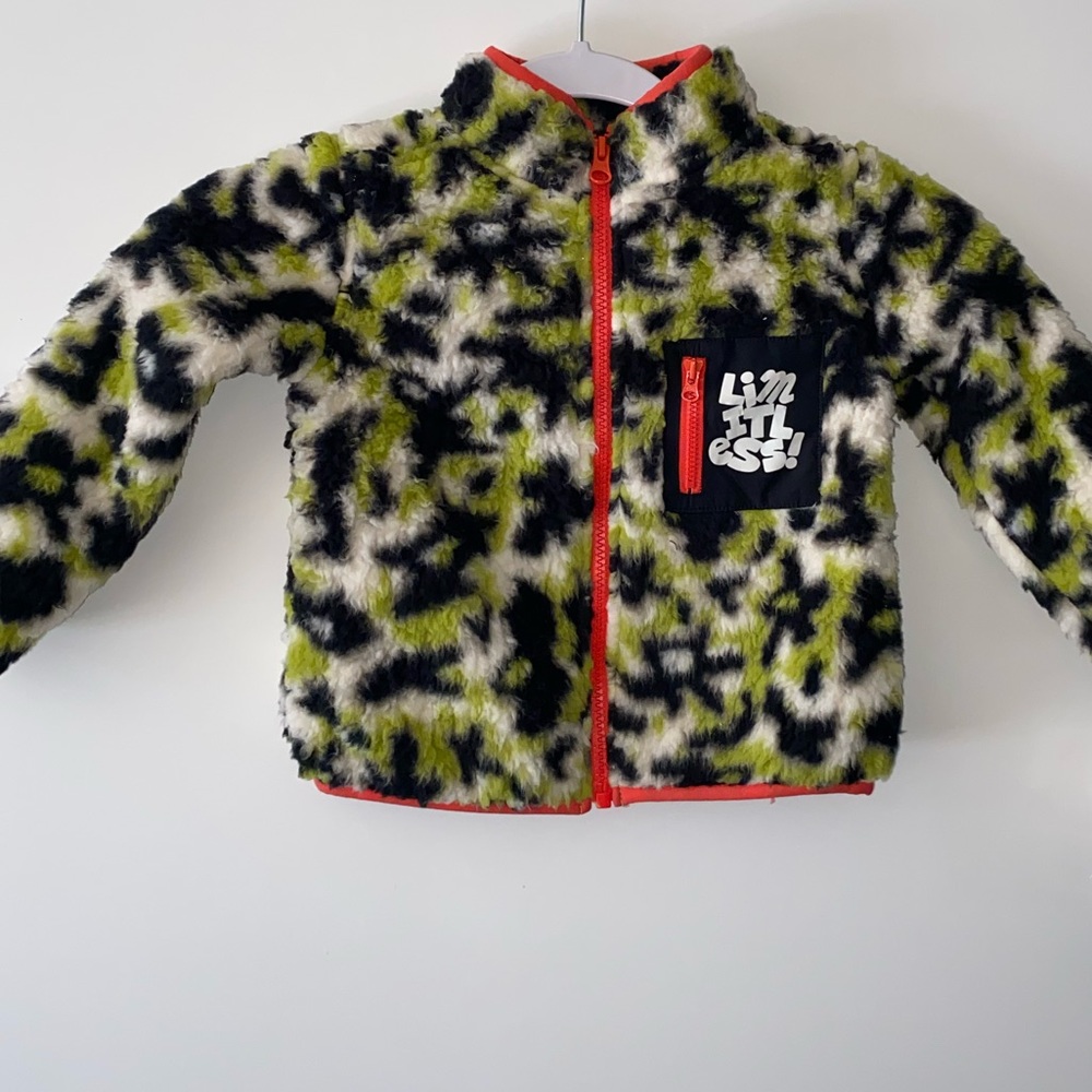 Infant Size  3T Black History Month
-Sherpa Jacket - Limitless- Camo
Coat Baby
